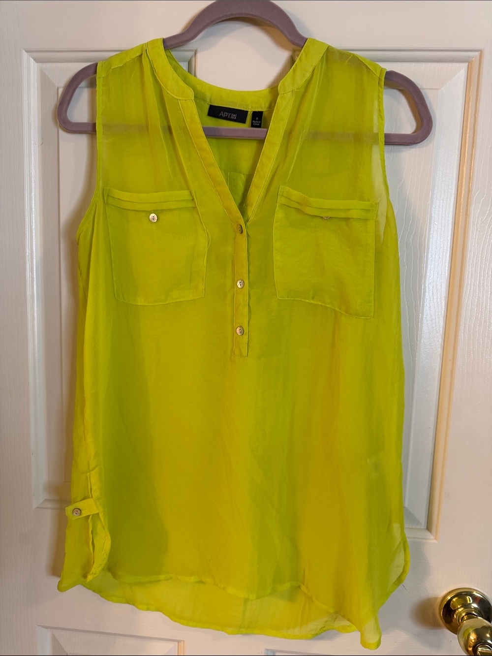 Apt. 9 Women's Neon Lime Sleeveless Button-Front Sheer Camisole